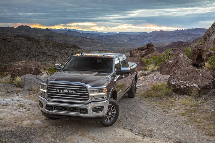 Choc de camions : Ford F-250 2020 vs RAM 2500 2020 chez Donnacona Chrysler