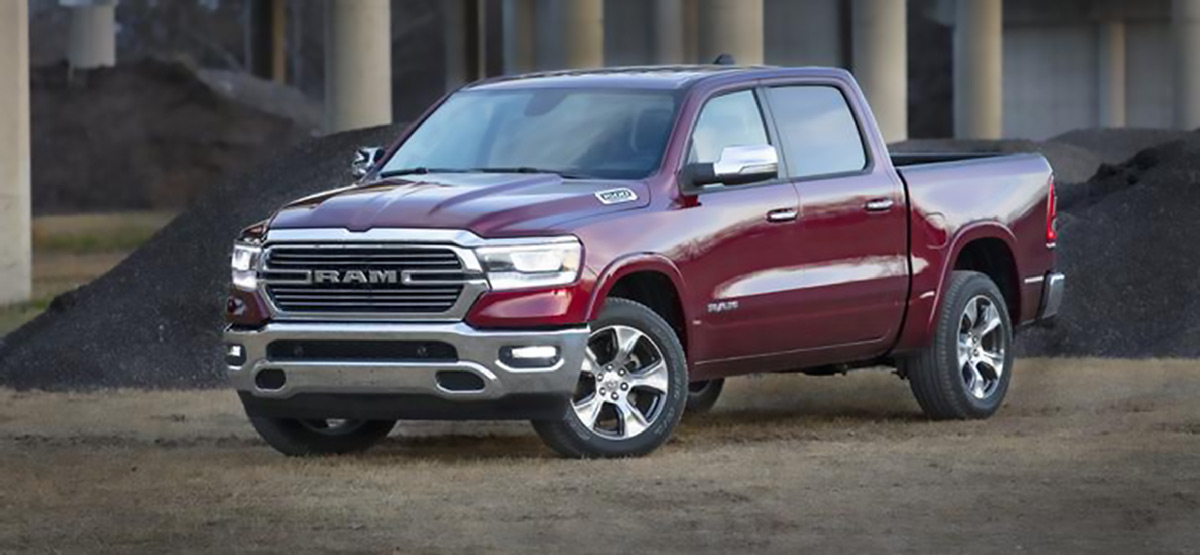 vue latérale du RAM 1500 Laramie